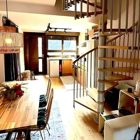Apartamento Caleydos Duplex Diseno Garaje Wifi Sallent de Gállego Exterior foto
