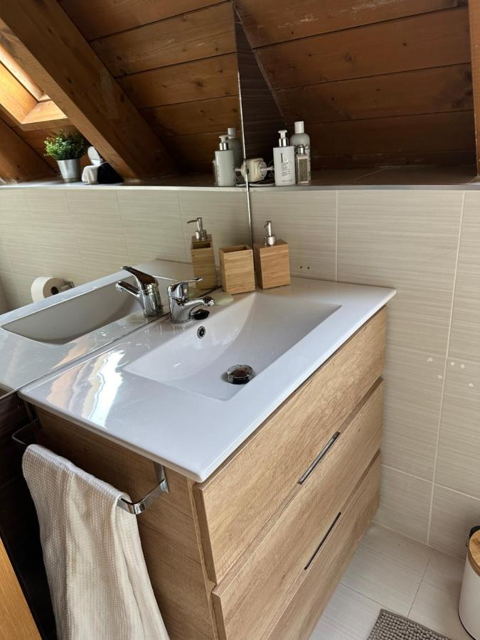 Apartamento Caleydos Duplex Diseno Garaje Wifi Sallent de Gállego Exterior foto
